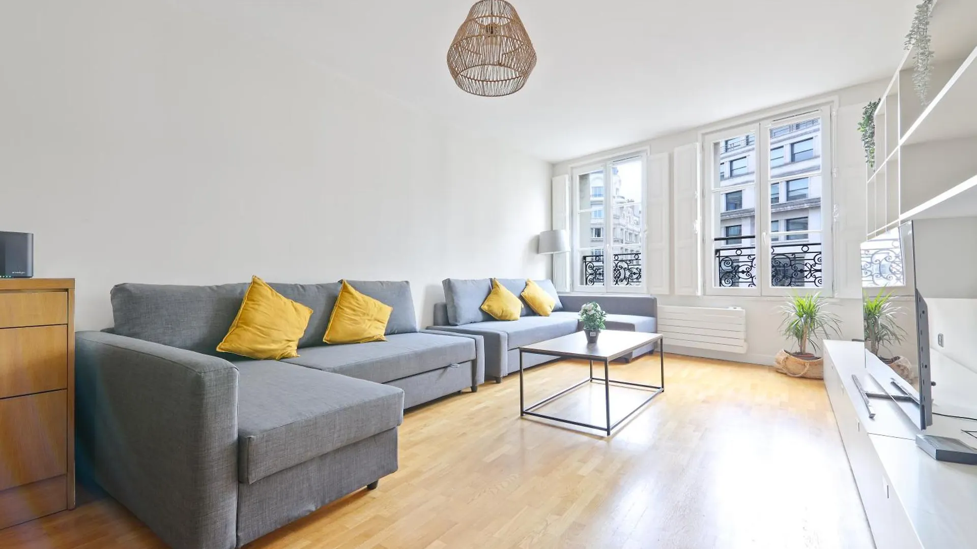 Heart Of Paris-2Br-8P-Musee Du Louvre 4 Free Netflix 0*, Paris France